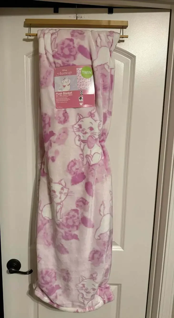 Disney The Aristocats Marie Pink Floral Plush Blanket Twin Size